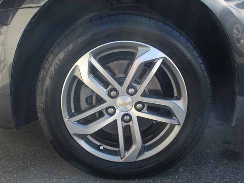 Used 2017 Chevrolet Equinox Premier w/ Enhanced Convenience Package AWD/4WD image 29