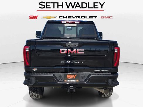 New 2026 GMC Sierra 2500 Denali w/ Denali Reserve Package AWD/4WD image 6