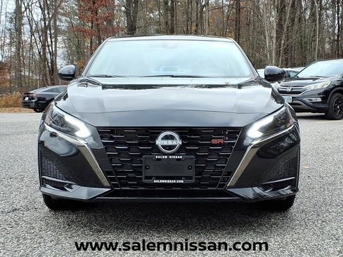 New 2025 Nissan Altima 2.5 SR w/ SR Premium Package image 2