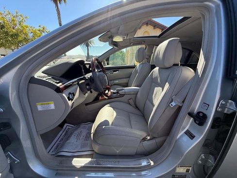 Used 2012 Mercedes-Benz S 550 image 34