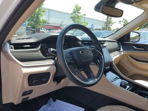 Certified 2021 Jeep Grand Cherokee L Limited RWD image 22