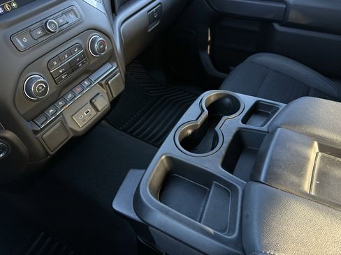 Used 2022 Chevrolet Silverado 1500 Custom image 19