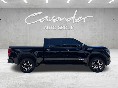 Used 2024 GMC Sierra 1500 AT4 w/ Technology Package AWD/4WD image 21