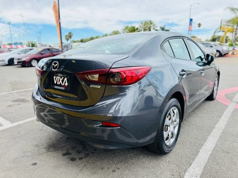 Used 2016 MAZDA MAZDA3 i Sport FWD image 5