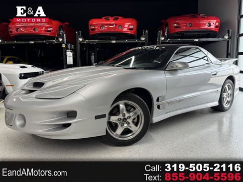 Used 2000 Pontiac Firebird Formula RWD image 1