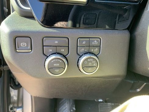 New 2026 GMC Sierra 2500 SLE w/ SLE Value Package; image 19