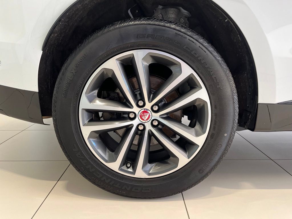 Used 2021 Jaguar F-PACE S AWD/4WD image 19