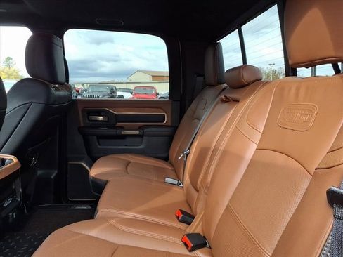 Used 2024 RAM 3500 Limited image 6