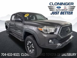 Used 2019 Toyota Tacoma TRD Off-Road w/ Technology Package AWD/4WD video 1