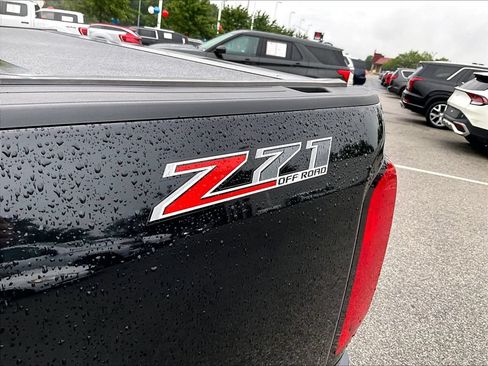 Used 2016 Chevrolet Colorado Z71 AWD/4WD image 9