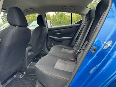 Used 2023 Nissan Sentra SR w/ Electronics Package FWD image 13