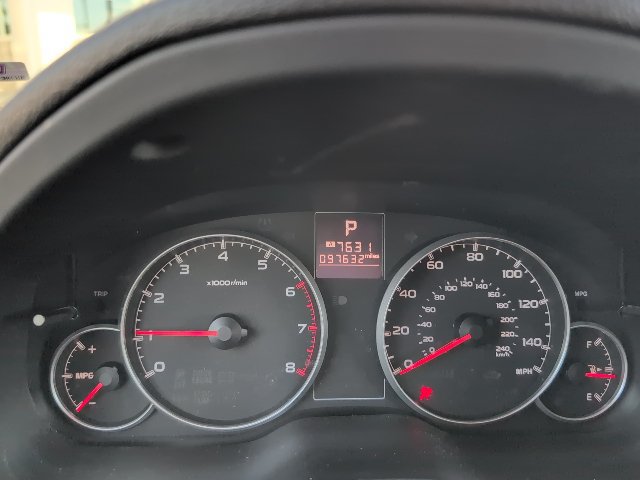Used 2013 Subaru Outback 2.5i Premium AWD/4WD image 3