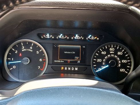 Used 2018 Ford F150 XLT w/ Equipment Group 302A Luxury AWD/4WD image 21