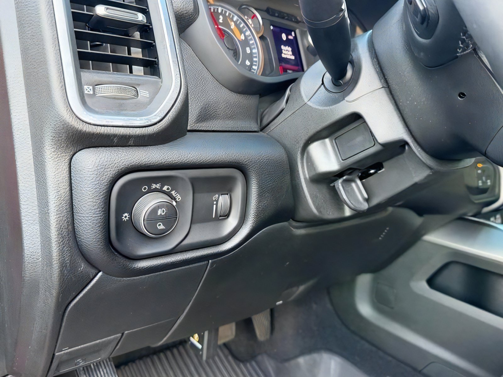 Used 2026 RAM 2500 Big Horn AWD/4WD image 22
