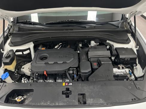 Used 2019 Hyundai Santa Fe SE FWD image 23