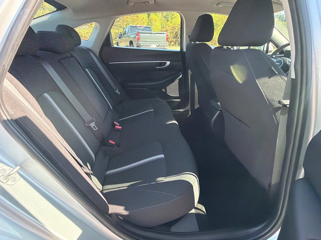 Used 2024 Hyundai Sonata SEL FWD image 13