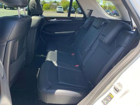 Used 2015 Mercedes-Benz ML 350 2WD w/ Premium 1 Package image 18
