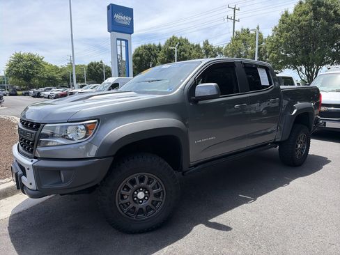 Used 2022 Chevrolet Colorado ZR2 w/ Colorado ZR2 Bison Edition AWD/4WD image 5