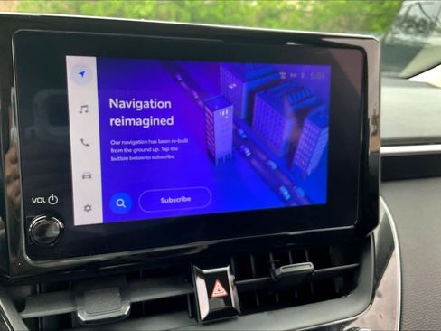 Used 2023 Toyota Corolla LE image 31