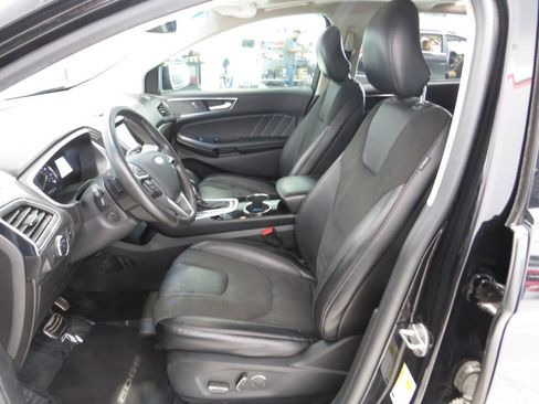 Used 2018 Ford Edge Sport w/ Equipment Group 401A AWD/4WD image 14