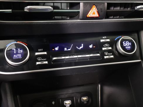 Used 2023 Hyundai Sonata SEL w/ Convenience Package image 8