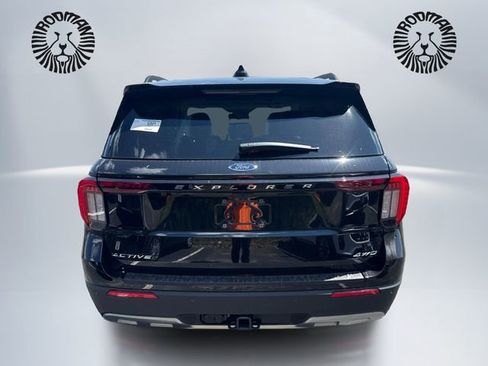 New 2026 Ford Explorer Active w/ Active Comfort Package AWD/4WD image 6