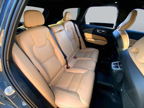 Used 2025 Volvo XC60 B5 Ultra w/ Protection Package Premier AWD/4WD image 20