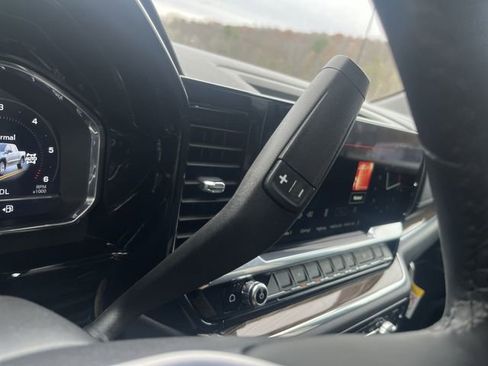 Used 2024 GMC Sierra 1500 Elevation image 22