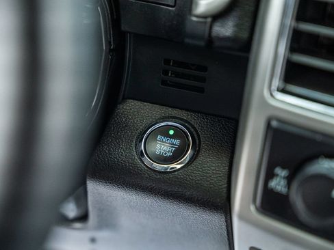 Used 2021 Ford F250 Lariat AWD/4WD image 36