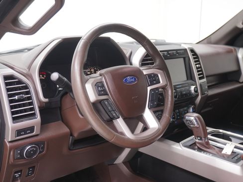 Used 2018 Ford F150 King Ranch w/ Equipment Group 601A Luxury AWD/4WD image 11