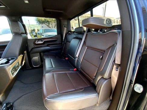 Used 2024 GMC Sierra 1500 Denali w/ Denali Reserve Package image 19