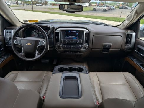 Used 2017 Chevrolet Silverado 1500 LTZ w/ Sport Package AWD/4WD image 12