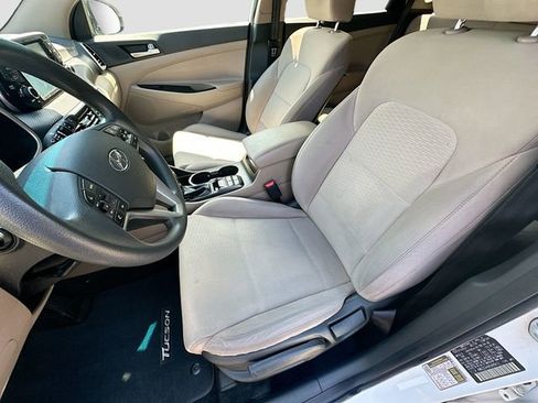 Used 2019 Hyundai Tucson SE AWD/4WD image 21