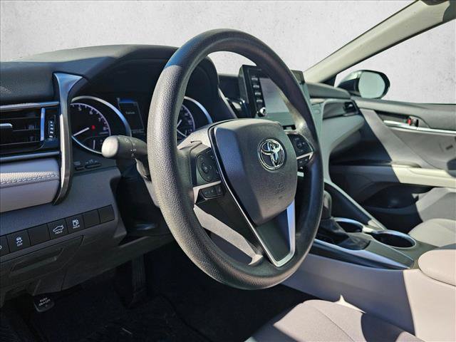 Used 2021 Toyota Camry LE w/ Convenience Package FWD image 22