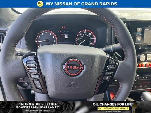 New 2026 Nissan Frontier PRO-4X w/ Pro-4x Convenience Package AWD/4WD image 14