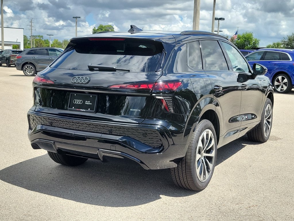 New 2026 Audi Q3 quattro 2.0T AWD/4WD image 5