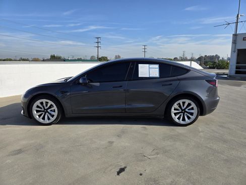 Used 2021 Tesla Model 3 Long Range image 7