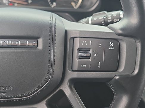 Certified 2023 Land Rover Defender 110 X-Dynamic SE image 19