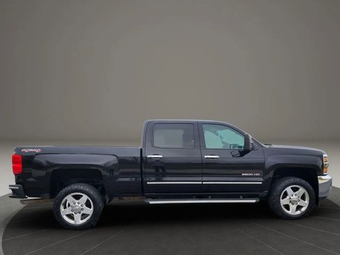 Used 2015 Chevrolet Silverado 2500 LTZ w/ LTZ Plus Package image 9