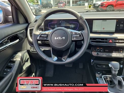 Used 2026 Kia Seltos S FWD image 10