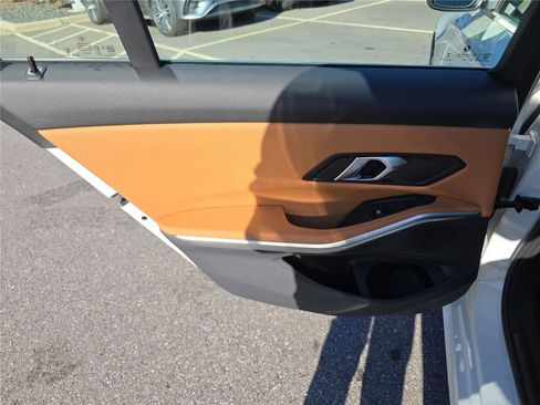 New 2025 BMW 330i xDrive w/ Premium Package image 13