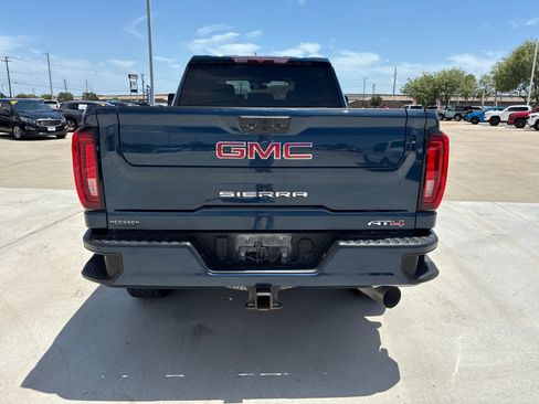 Used 2023 GMC Sierra 2500 AT4 w/ Gooseneck/5TH Wheel Package AWD/4WD image 4