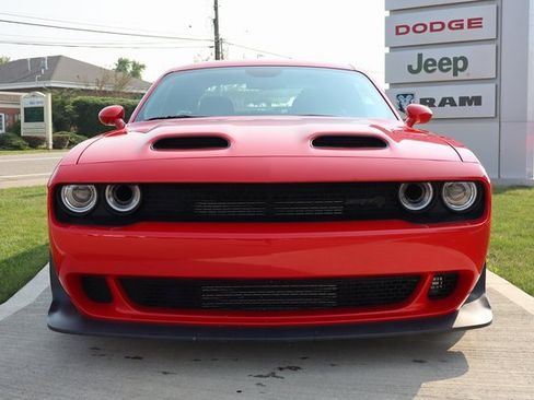 Used 2022 Dodge Challenger SRT Hellcat Redeye image 5