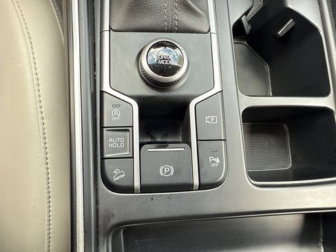 Used 2023 Kia Sorento EX w/ Panoramic Sunroof Package image 27