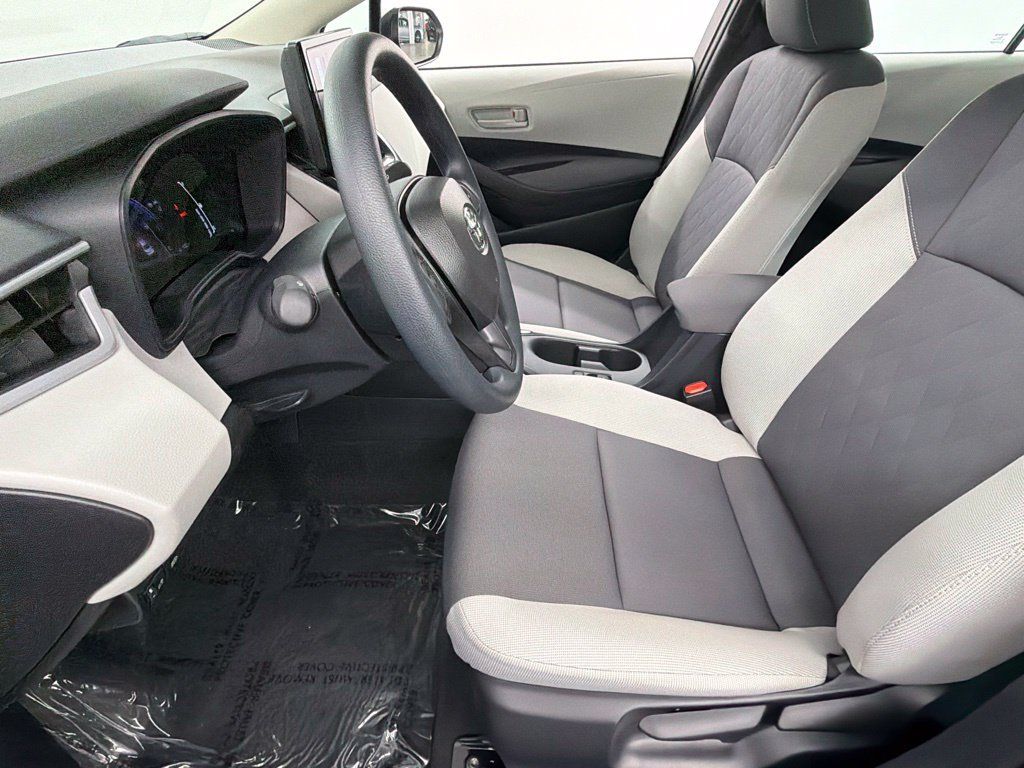 Certified 2026 Toyota Corolla LE FWD image 22