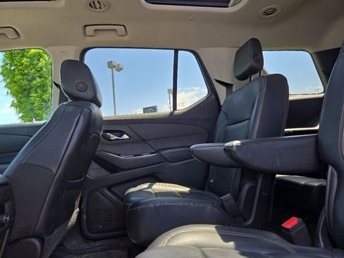 Used 2018 Chevrolet Traverse LT AWD/4WD image 34