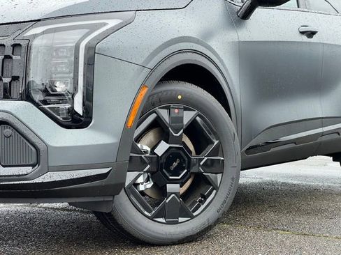 New 2026 Kia Sportage X-Line AWD/4WD image 2