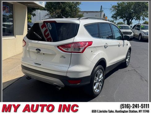 Used 2014 Ford Escape SE w/ Equipment Group 201A AWD/4WD image 4