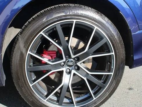 Used 2019 Audi Q8 Premium Plus image 23