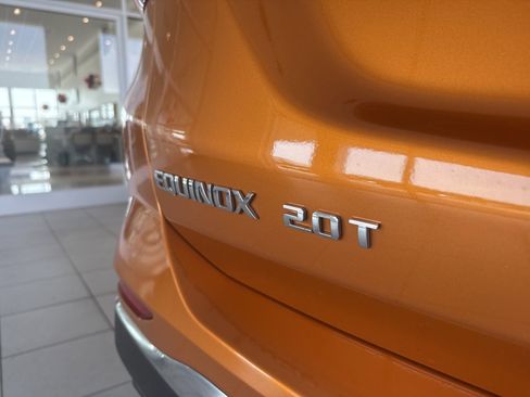 Used 2018 Chevrolet Equinox LT image 9